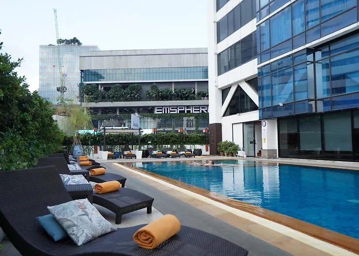 Lotus Sukhumvit 33