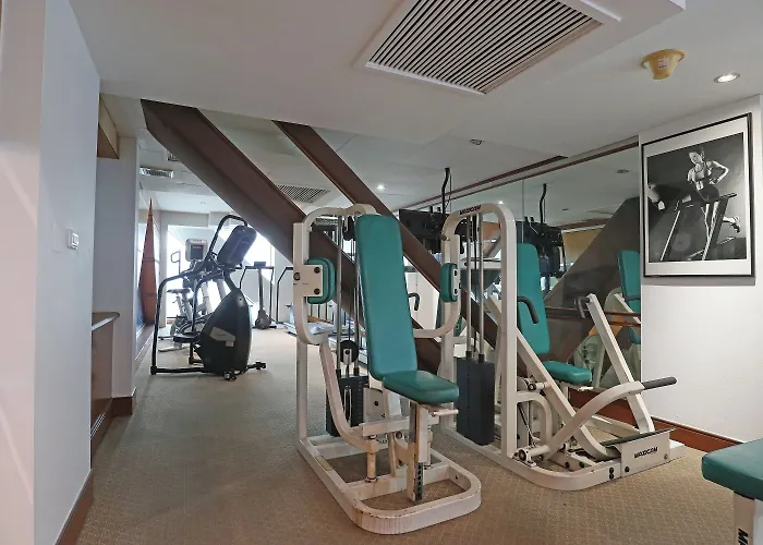 Lotus Sukhumvit 33